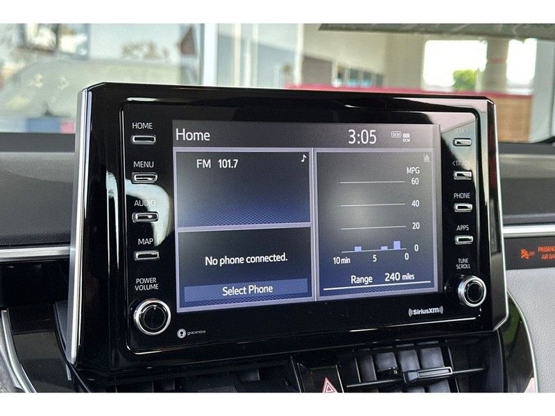 Toyota Corolla Vehicle Full-screen Gallery Image 19