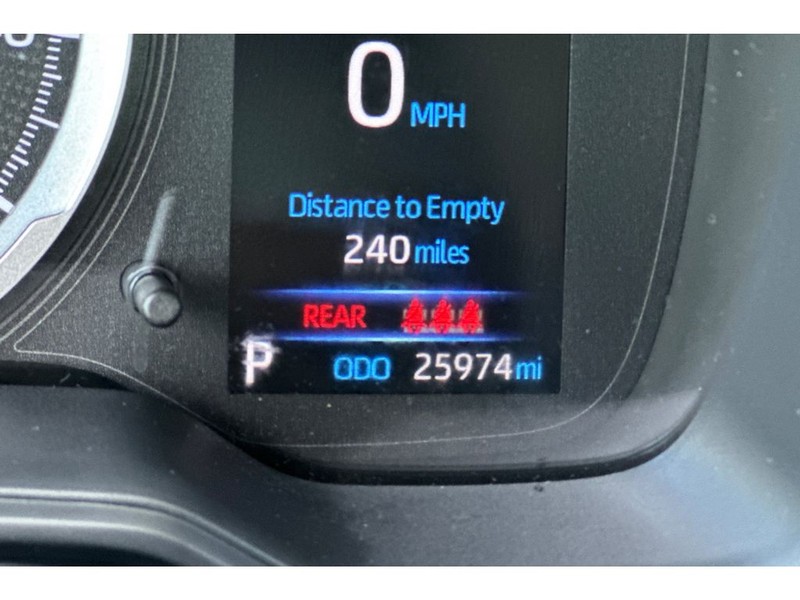 Toyota Corolla Vehicle Full-screen Gallery Image 28