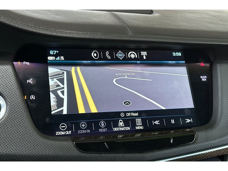 Cadillac CT6 Vehicle Full-screen Gallery Image 22