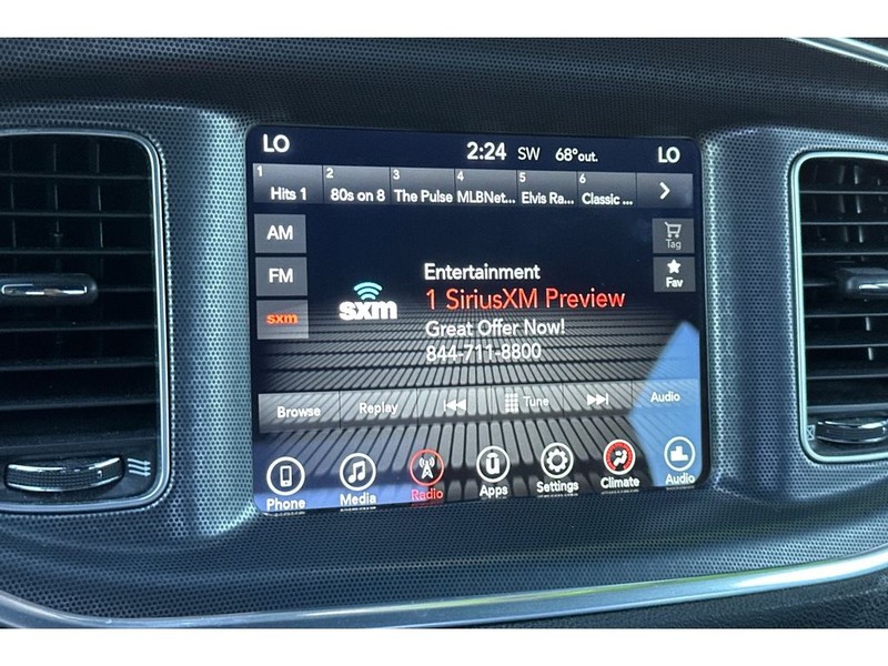 Dodge Charger Vehicle Full-screen Gallery Image 20