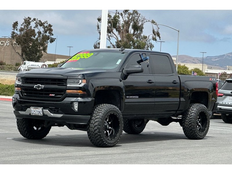 Chevrolet Silverado Vehicle Full-screen Gallery Image 08