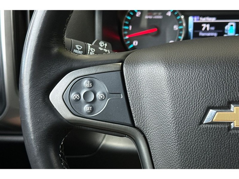 Chevrolet Silverado Vehicle Full-screen Gallery Image 26