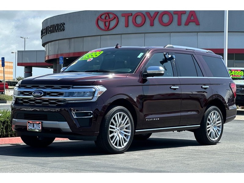 Ford Expedition Vehicle Full-screen Gallery Image 08