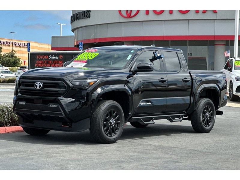 Toyota Tacoma Vehicle Full-screen Gallery Image 08
