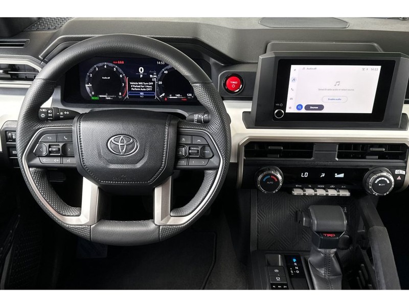 Toyota Tacoma Hybrid Vehicle Full-screen Gallery Image 15