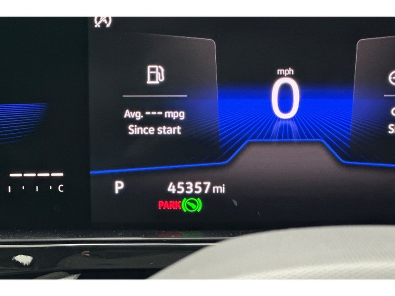 Volkswagen Taos Vehicle Full-screen Gallery Image 29