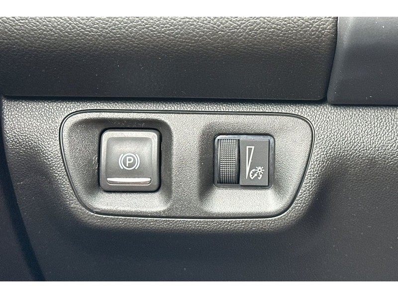GMC Acadia Vehicle Full-screen Gallery Image 33