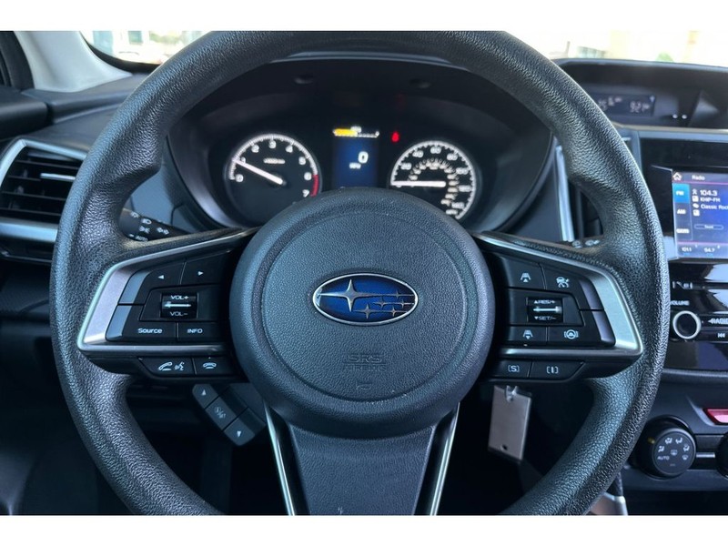 Subaru Forester Vehicle Full-screen Gallery Image 24