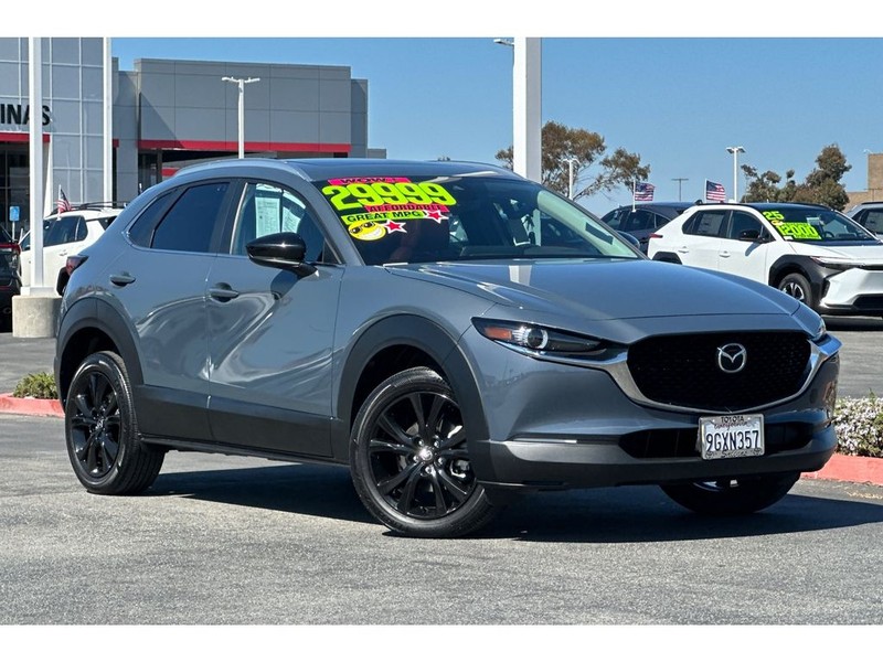 Mazda CX-30 Vehicle Full-screen Gallery Image 02