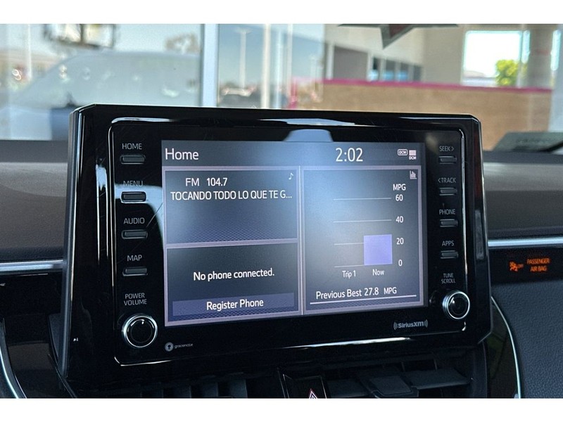 Toyota Corolla Vehicle Full-screen Gallery Image 19