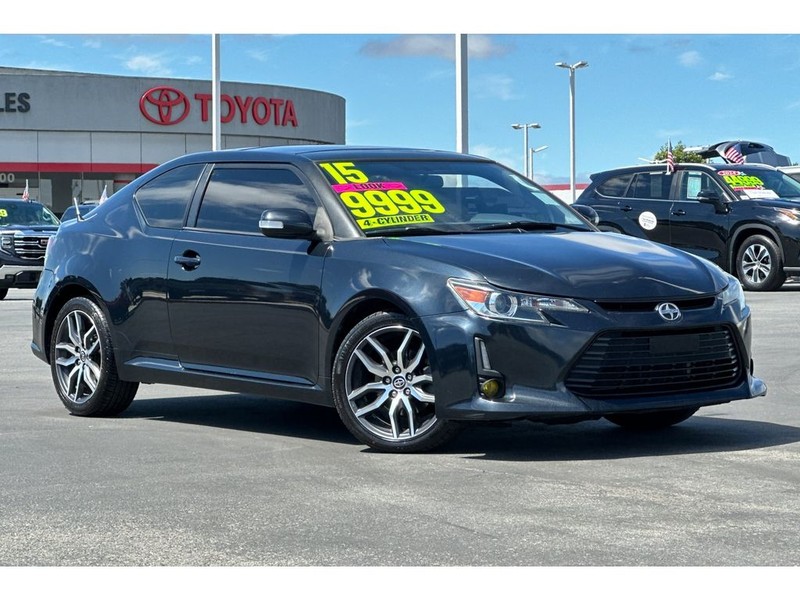 Scion tC Vehicle Full-screen Gallery Image 02