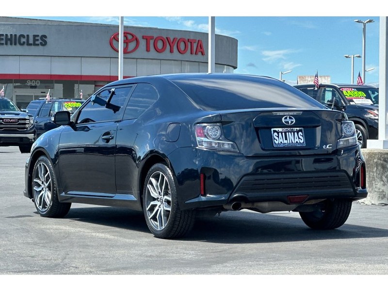 Scion tC Vehicle Full-screen Gallery Image 06