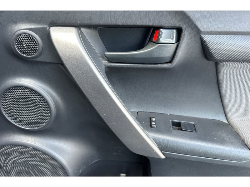 Scion tC Vehicle Full-screen Gallery Image 18