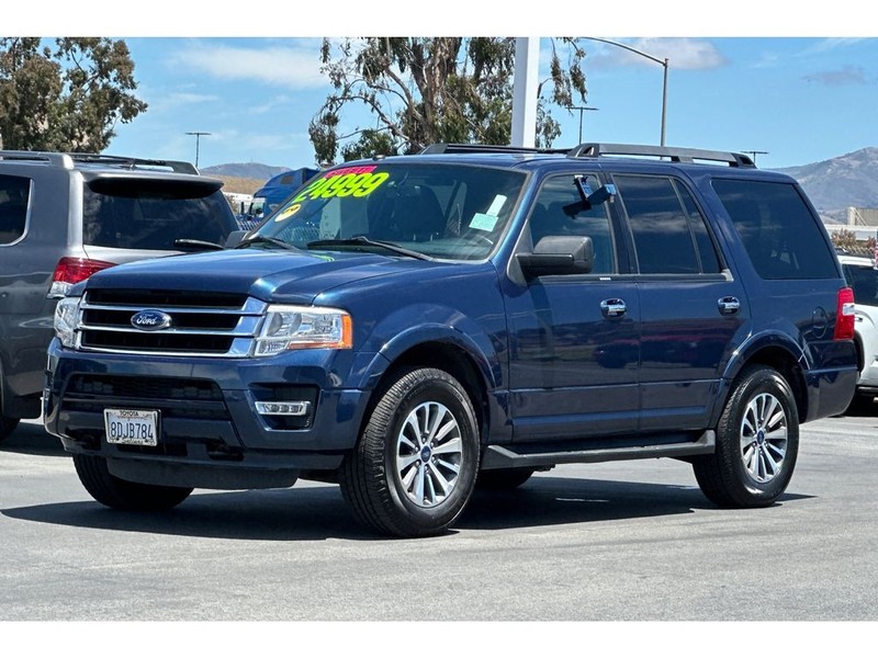 Ford Expedition Vehicle Full-screen Gallery Image 08