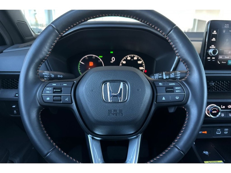 Honda CR-V Hybrid Vehicle Full-screen Gallery Image 26