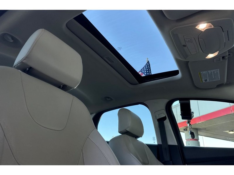 Ford Focus Vehicle Full-screen Gallery Image 17