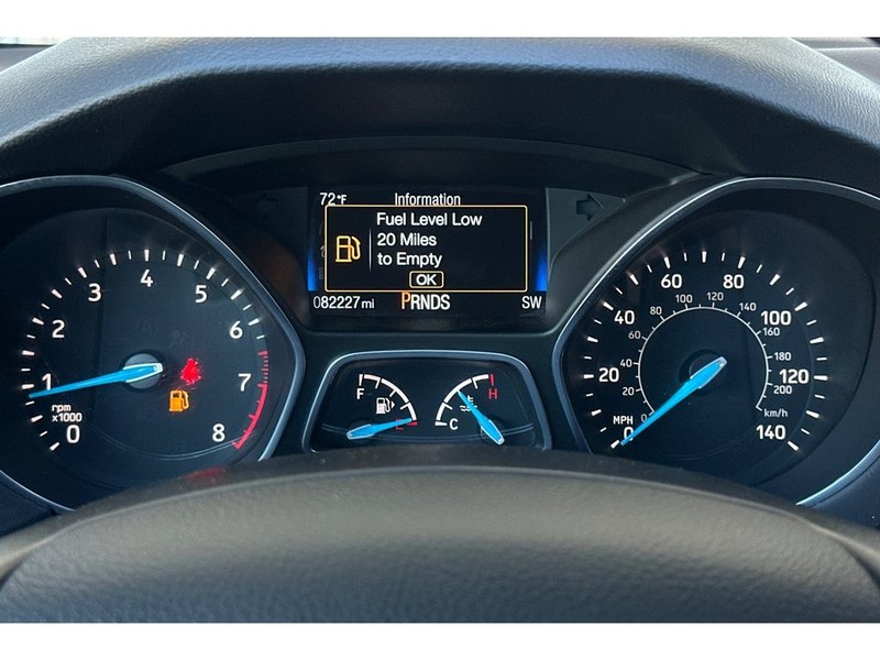 Ford Focus Vehicle Full-screen Gallery Image 28