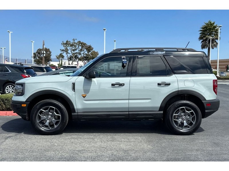 Ford Bronco Sport Vehicle Full-screen Gallery Image 07