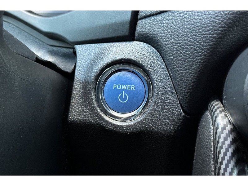 Toyota RAV4 Vehicle Full-screen Gallery Image 27