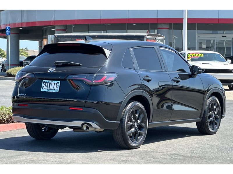 Honda HR-V Vehicle Full-screen Gallery Image 04
