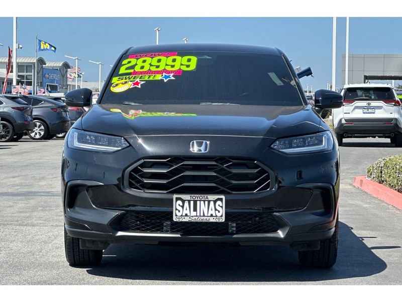 Honda HR-V Vehicle Full-screen Gallery Image 09