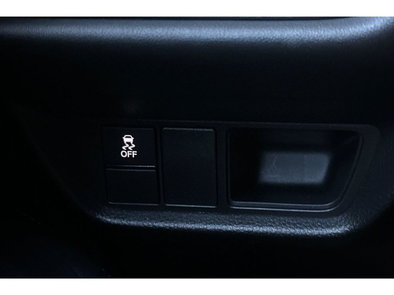 Honda HR-V Vehicle Full-screen Gallery Image 31
