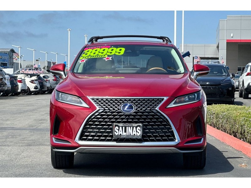 Lexus RX 450h Vehicle Full-screen Gallery Image 09