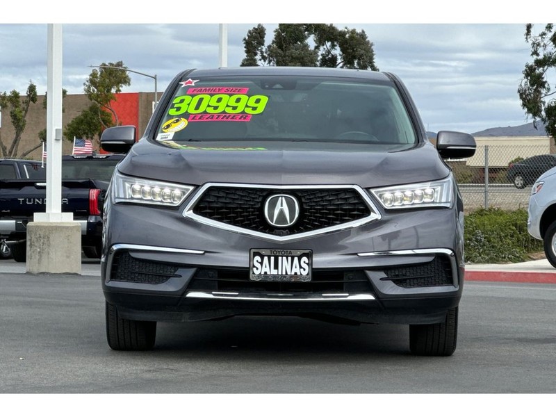Acura MDX Vehicle Full-screen Gallery Image 09