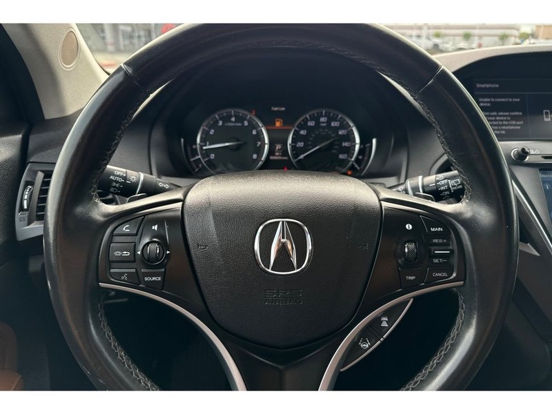 Acura MDX Vehicle Full-screen Gallery Image 25