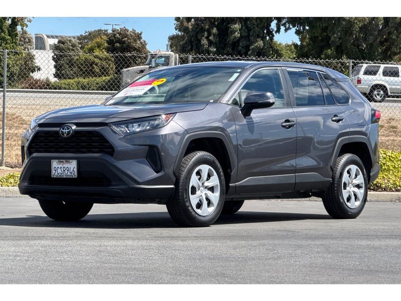 Toyota RAV4 Vehicle Full-screen Gallery Image 08