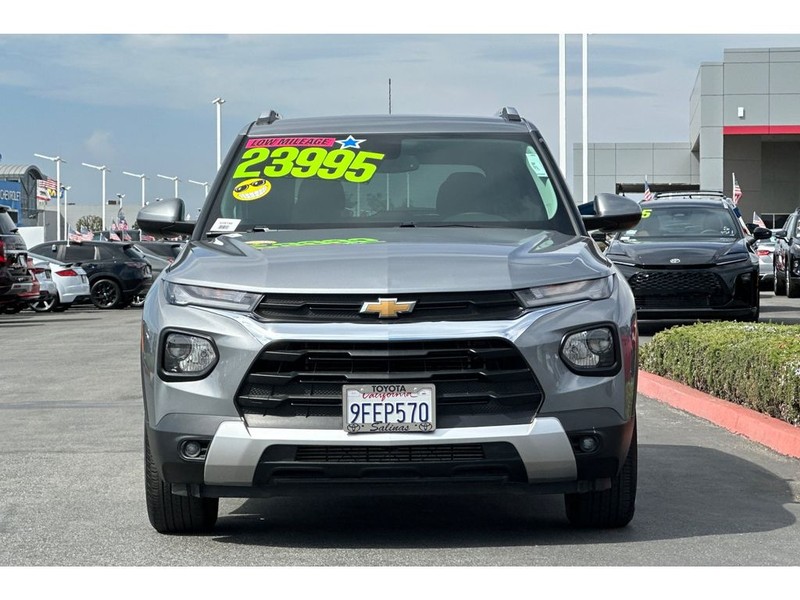 Chevrolet TrailBlazer Vehicle Full-screen Gallery Image 09