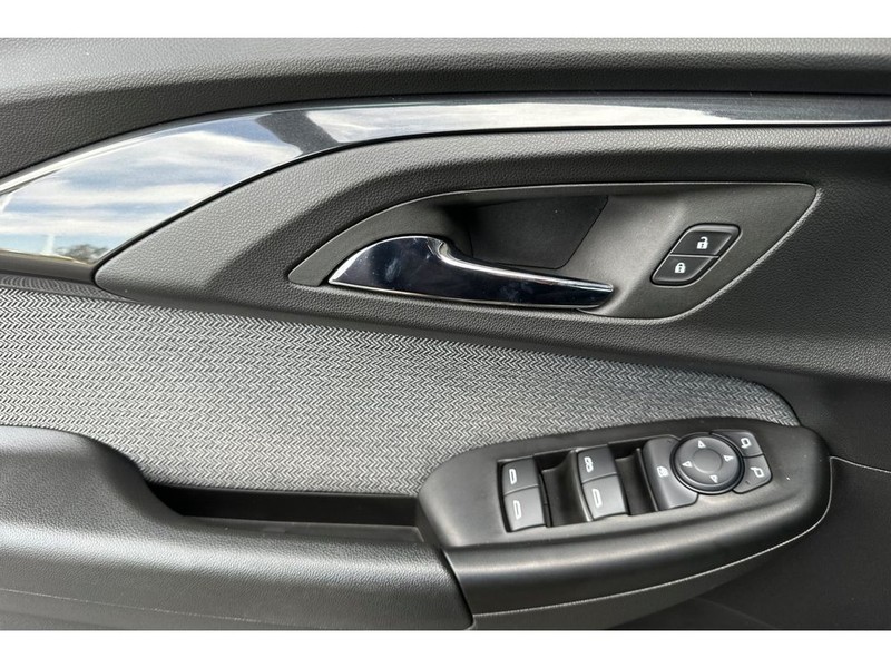 Chevrolet TrailBlazer Vehicle Full-screen Gallery Image 11