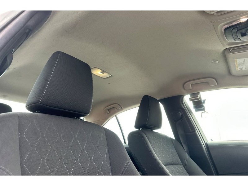 Toyota Corolla Vehicle Full-screen Gallery Image 17