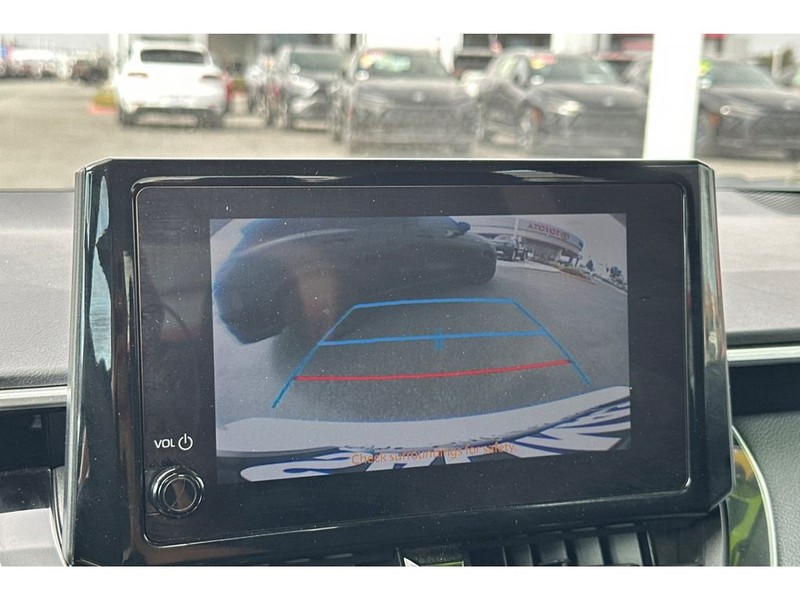 Toyota Corolla Vehicle Full-screen Gallery Image 20