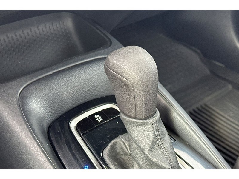 Toyota Corolla Vehicle Full-screen Gallery Image 22