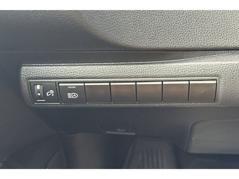 Toyota Corolla Vehicle Full-screen Gallery Image 28
