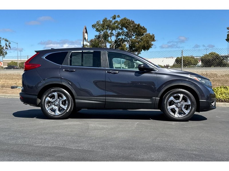 Honda CR-V Vehicle Full-screen Gallery Image 03