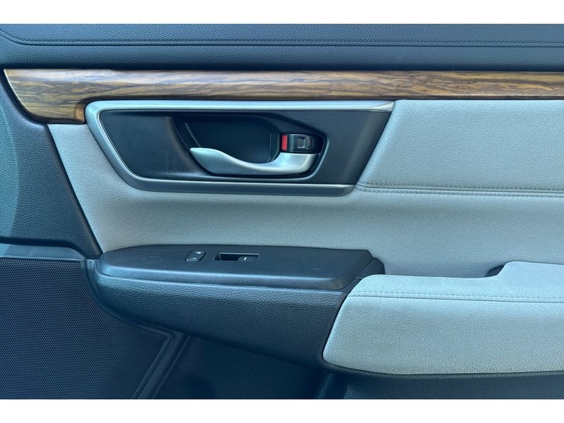 Honda CR-V Vehicle Full-screen Gallery Image 20