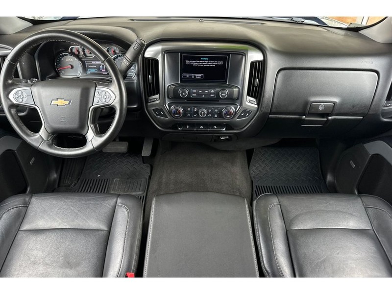 Chevrolet Silverado Vehicle Full-screen Gallery Image 14