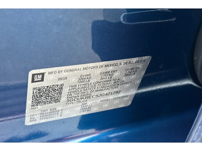 Chevrolet Silverado Vehicle Full-screen Gallery Image 32