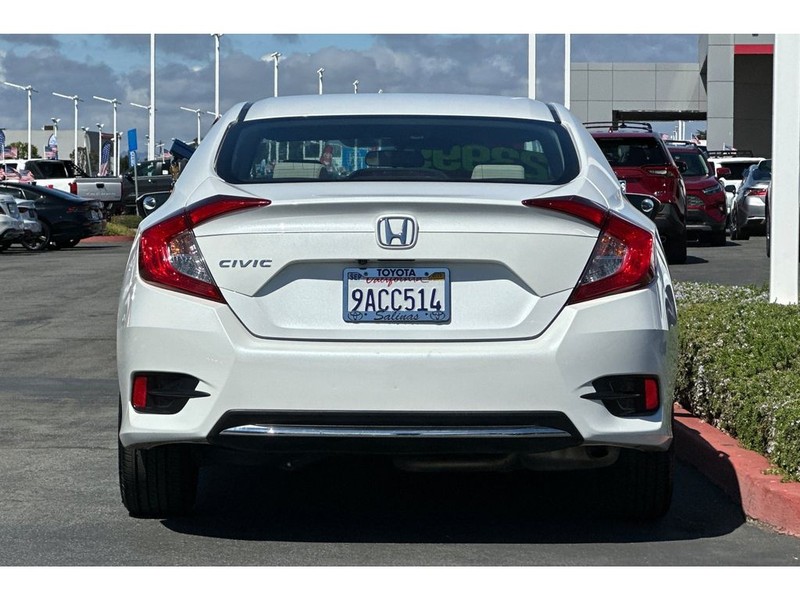 Honda Civic Vehicle Full-screen Gallery Image 05