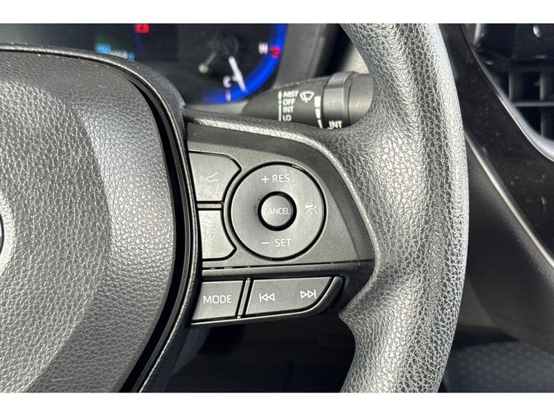 Toyota Corolla Vehicle Full-screen Gallery Image 27