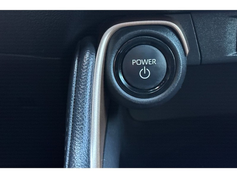 Toyota Grand Highlander Hybrid Vehicle Full-screen Gallery Image 27