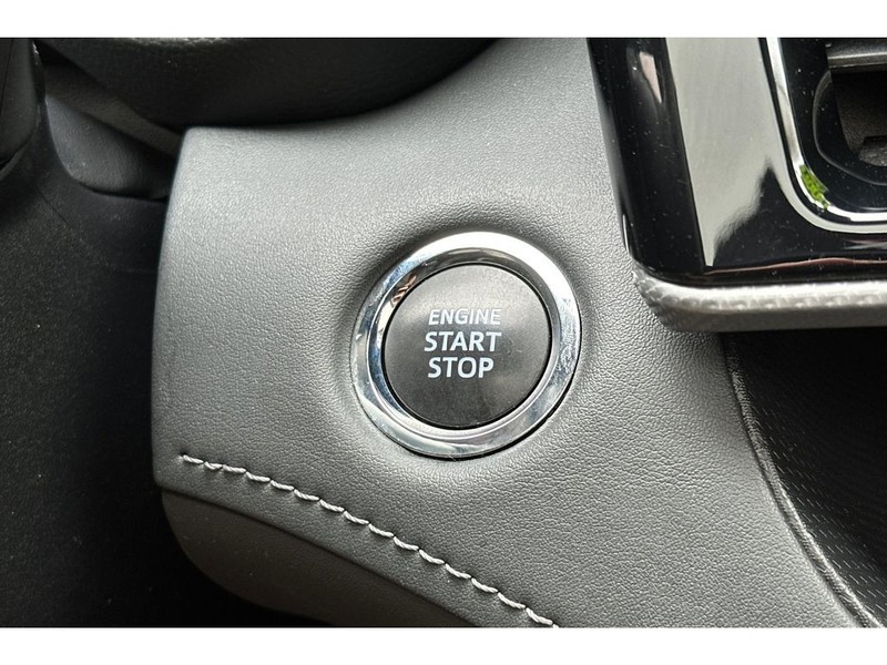Toyota Highlander Vehicle Full-screen Gallery Image 27