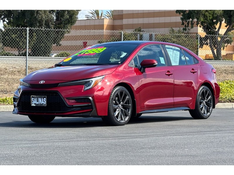 Toyota Corolla Vehicle Full-screen Gallery Image 08