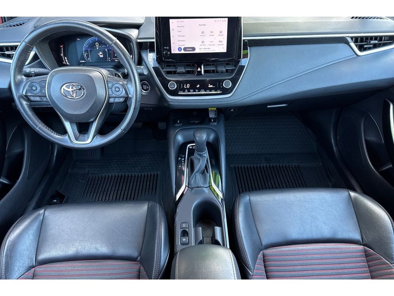 Toyota Corolla Vehicle Full-screen Gallery Image 14