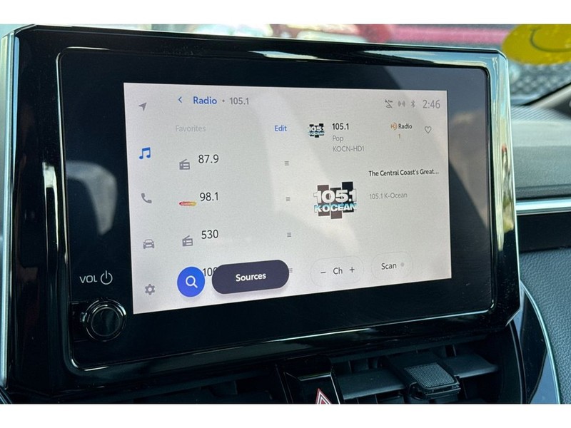 Toyota Corolla Vehicle Full-screen Gallery Image 20