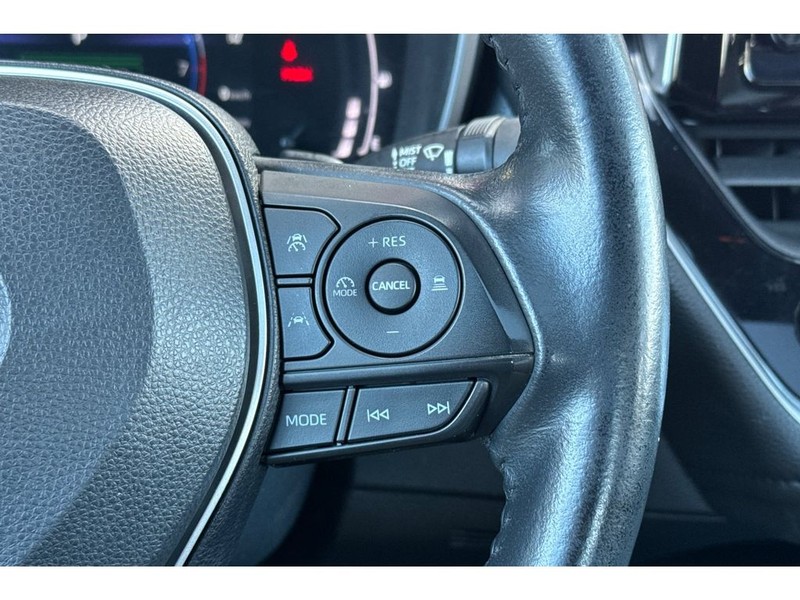 Toyota Corolla Vehicle Full-screen Gallery Image 27