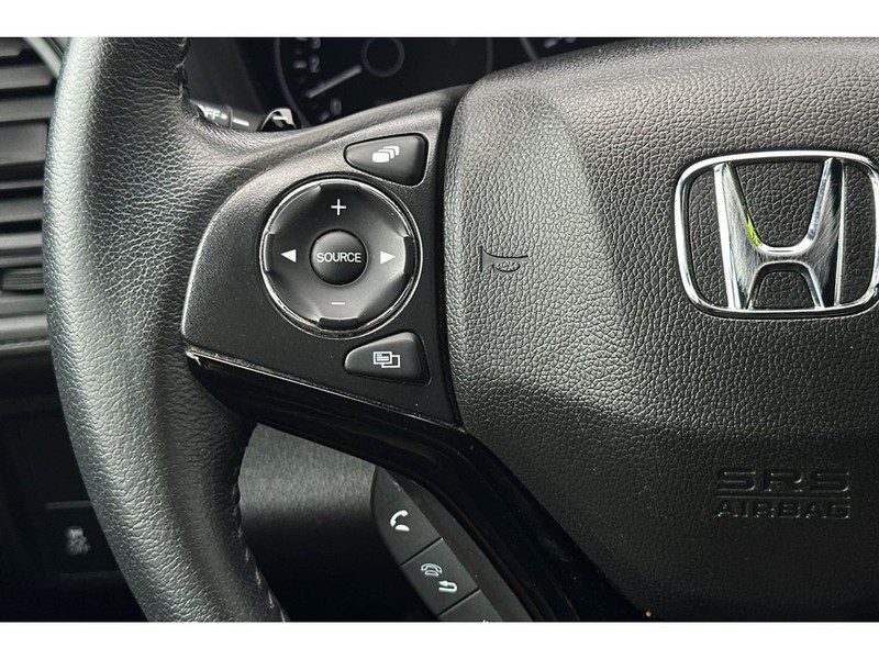 Honda HR-V Vehicle Full-screen Gallery Image 25