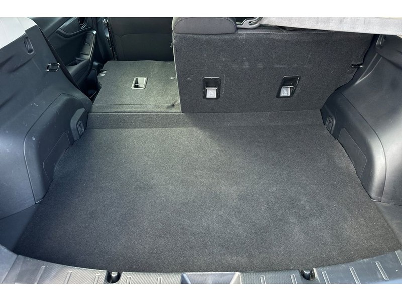 Subaru Impreza Vehicle Full-screen Gallery Image 16